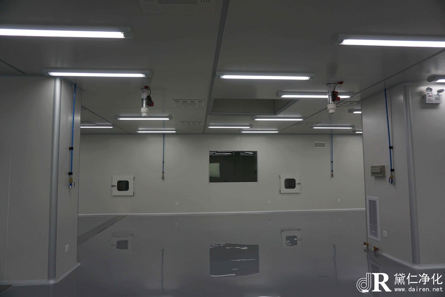 潔凈廠房設(shè)備電線管道如何布局？
